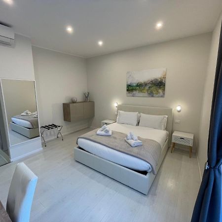 Quintus Luxury Suites Rom Exterior foto