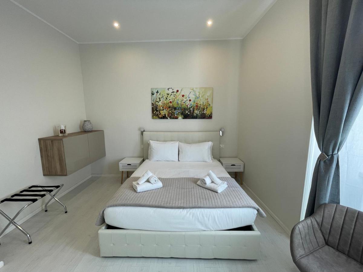 Quintus Luxury Suites Rom Exterior foto